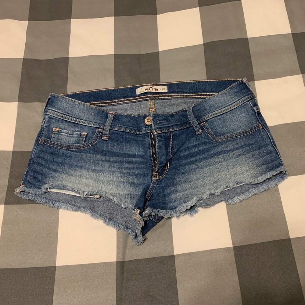 Hollister Jean shorts